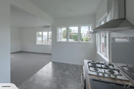 Photo of property in 75a Ford Road, Opawa, Christchurch, 8023