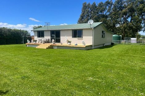 Photo of property in 341 Maharahara Road, Dannevirke, 4972