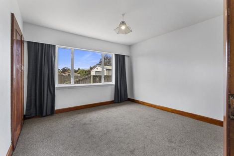 Photo of property in 43 Aorangi Road, Bryndwr, Christchurch, 8053