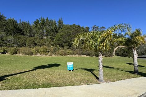 Photo of property in 61 Pinehurst Drive, Pauanui, Hikuai, 3579