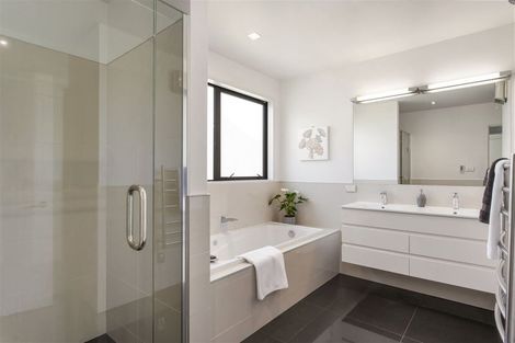 Photo of property in 1 Findlay Avenue, Halswell, Christchurch, 8025