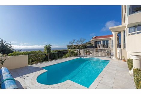 Photo of property in 34 Harry Ell Drive, Cashmere, Christchurch, 8022