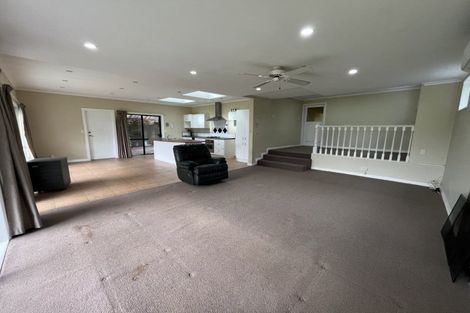 Photo of property in 29 Winston Avenue, Hokowhitu, Palmerston North, 4410