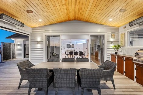 Photo of property in 16 Palm View Terrace, Gulf Harbour, Whangaparaoa, 0930