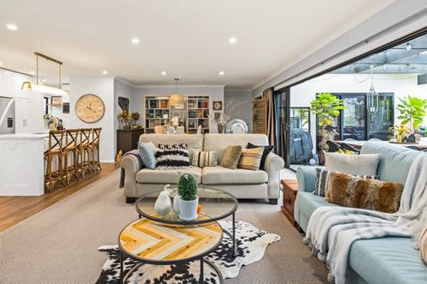 Photo of property in 10 Kain Place, Frimley, Hastings, 4120