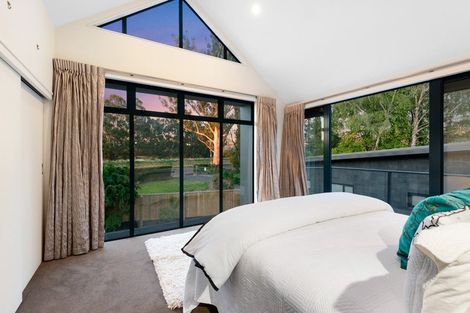 Photo of property in 105 Gladstone Road, Dalmore, Dunedin, 9010