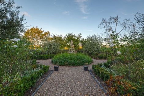 Photo of property in 122 Forestry Road, Waitoki, Kaukapakapa, 0871