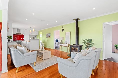 Photo of property in 50 Kahukura Avenue, Waitarere Beach, Levin, 5510