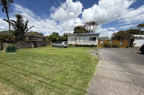 Photo of property in 12 Centreway Road, Orewa, 0931
