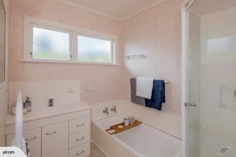 Photo of property in 25 Rata Street, Waikanae, 5036