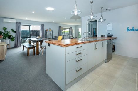 Photo of property in 33 Champagne Avenue, Yaldhurst, Christchurch, 8042