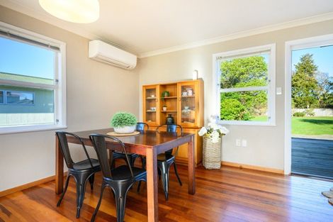 Photo of property in 21 Queen Street, Feilding, 4702