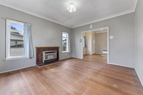 Photo of property in 5 Graham Street, Levin, 5510
