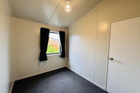 Photo of property in 67 Rhodes Drive, Kelvin Grove, Palmerston North, 4414