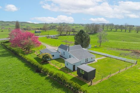 Photo of property in 1347 State Highway 1, Tirau, 3485