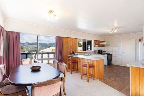 Photo of property in 80 Gray Avenue, Paraparaumu Beach, Paraparaumu, 5032