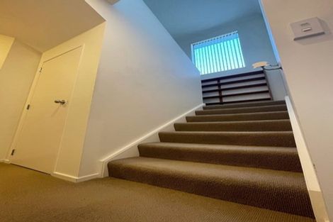 Photo of property in 211 Westchester Drive, Churton Park, Wellington, 6037