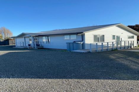 Photo of property in 9 Cuffs Road, Wainoni, Christchurch, 8061