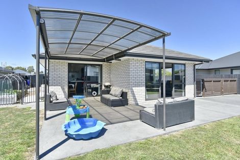 Photo of property in 6 Hamlett Drive, Woodend, 7610