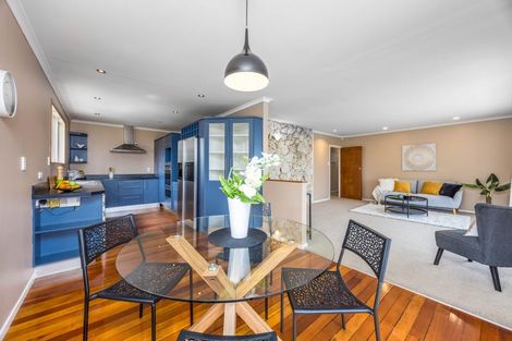 Photo of property in 456 Don Buck Road, Massey, Auckland, 0614