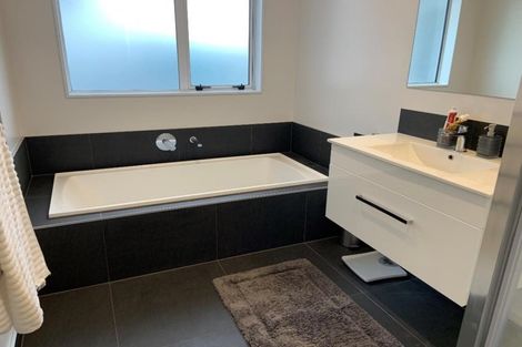 Photo of property in 14c Mountain View Drive, Manakau, Otaki, 5583