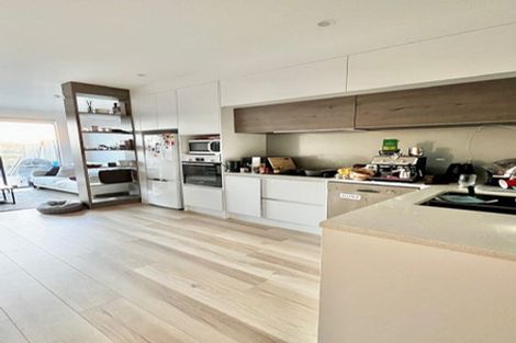 Photo of property in 96 Tarapuka Road, Westgate, Auckland, 0814