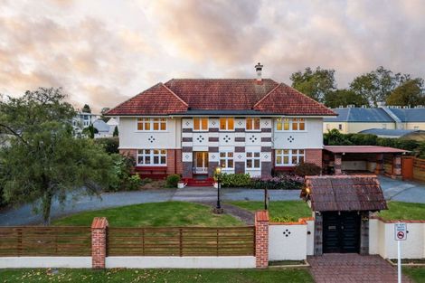 Photo of property in 70 Queen Street, Cambridge, 3434