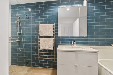 Photo of property in 27 Isitt Road, Hobsonville, Auckland, 0616