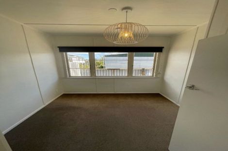 Photo of property in 3 Pembroke Road, Stratford, 4332