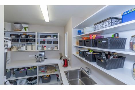 Photo of property in 34 Harry Ell Drive, Cashmere, Christchurch, 8022
