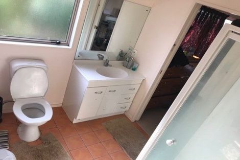 Photo of property in 99b Hutchinson Avenue, New Lynn, Auckland, 0600