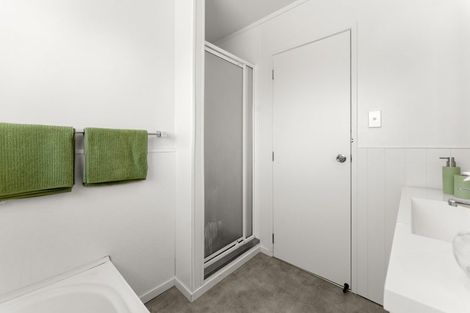 Photo of property in 45 Farnworth Crescent, Whakatane, 3120