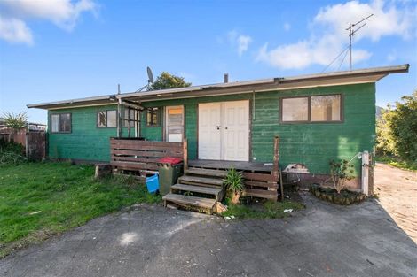 Photo of property in 37 Tania Crescent, Western Heights, Rotorua, 3015