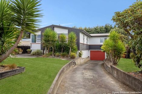 Photo of property in 255 Cambridge Street, Levin, 5510
