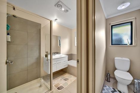 Photo of property in 2a Olson Street, Egmont Village, Inglewood, 4386