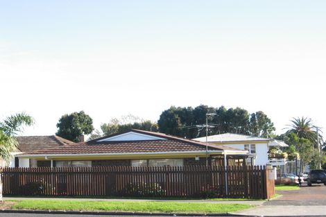 Photo of property in 55a Great South Road, Manurewa, Auckland, 2102