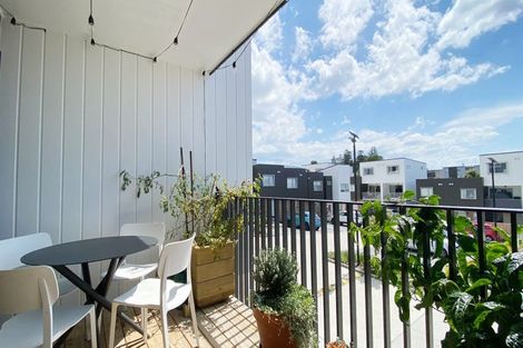 Photo of property in 31 Ngae Place, Mangere East, Auckland, 2024