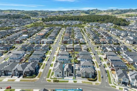 Photo of property in 54 Hikuawa Road, Flat Bush, Auckland, 2019