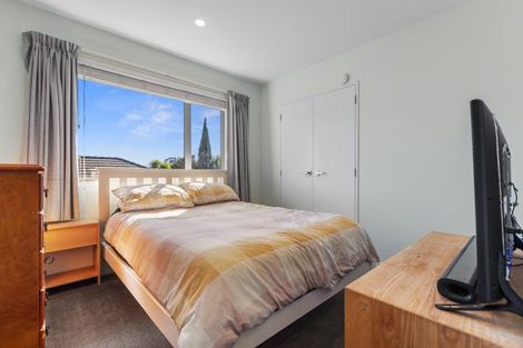 Photo of property in 46 Ballintoy Park Drive, Welcome Bay, Tauranga, 3175