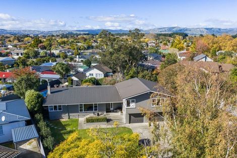 Photo of property in 11 Squires Place, Awapuni, Palmerston North, 4412