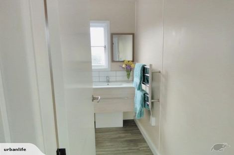 Photo of property in 2 Rustic Lane, Spreydon, Christchurch, 8024