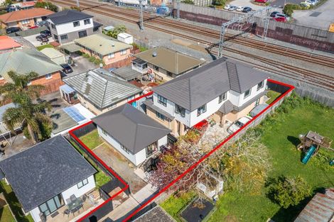 Photo of property in 33a Clendon Avenue, Papatoetoe, Auckland, 2025