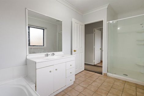 Photo of property in 9 Catalina Drive, Melville, Hamilton, 3206