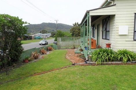 Photo of property in 2 Coakley Street, Blaketown, Greymouth, 7805