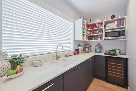 Photo of property in 18 Ellmers Street, Woodend, 7691