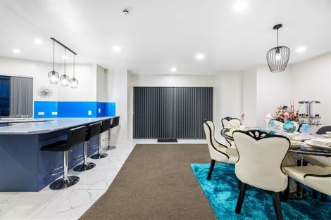 Photo of property in 10 San Pablo Way, Henderson, Auckland, 0612
