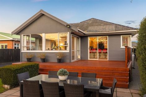 Photo of property in 289 Westminster Street, Mairehau, Christchurch, 8013