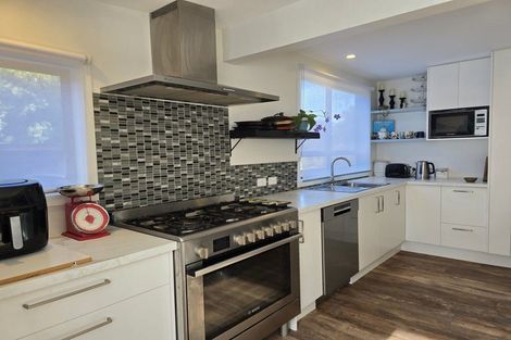 Photo of property in 92 Churchill Street, Kaikoura, 7300