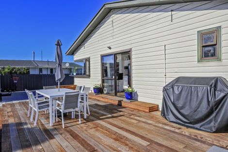 Photo of property in 118a Tait Drive, Greenmeadows, Napier, 4112