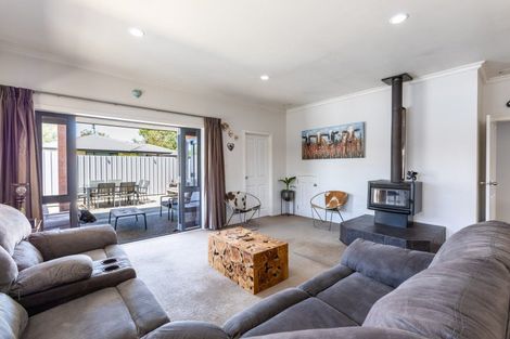 Photo of property in 122 Guy Street, Dannevirke, 4930